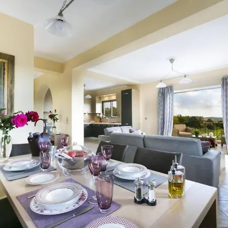 Villa Rose Villa