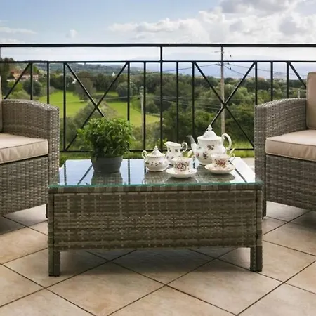 Rose Villa *